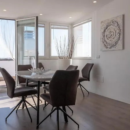 Seaview Luxury Penthouse - Fesca Bari