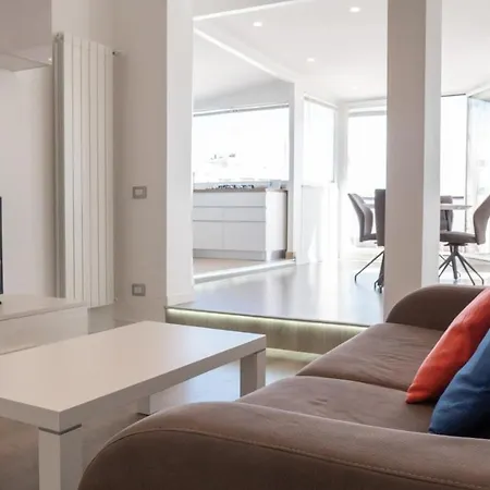Seaview Luxury Penthouse - Fesca Appartamento *